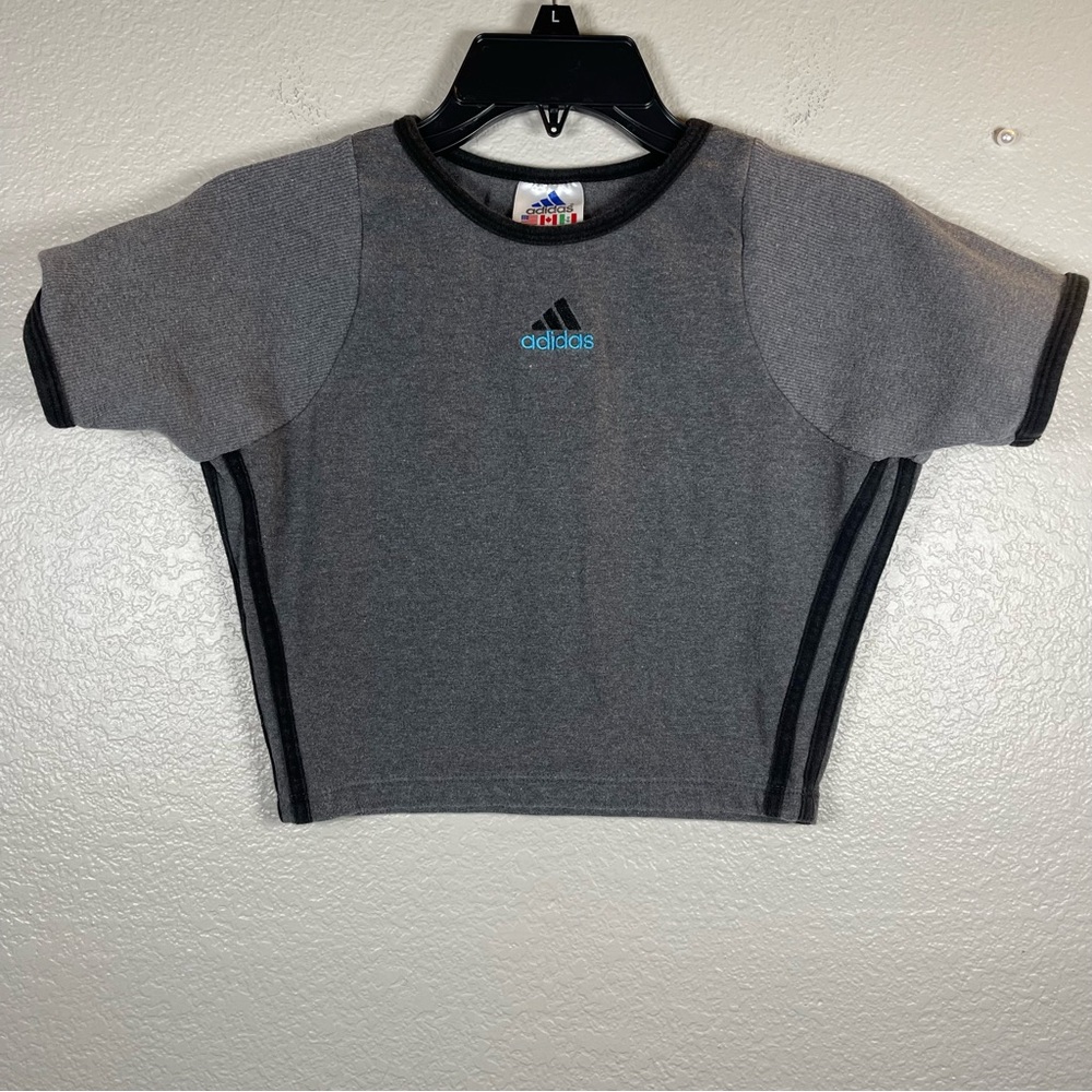 Adidas crop top SZ M